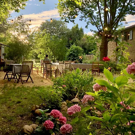 Guest house L'etape Du Moulin De Saint-julien 3*